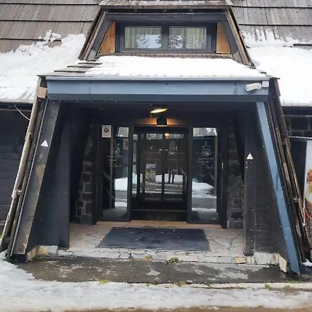 Daire Kula Andjela Konaci - Centar *