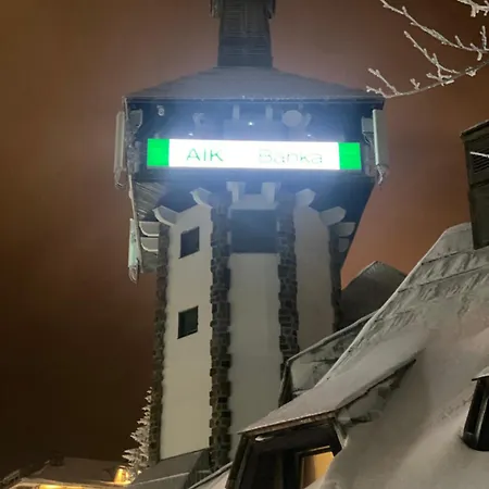 Kula Andjela Konaci - Centar كوباونيك